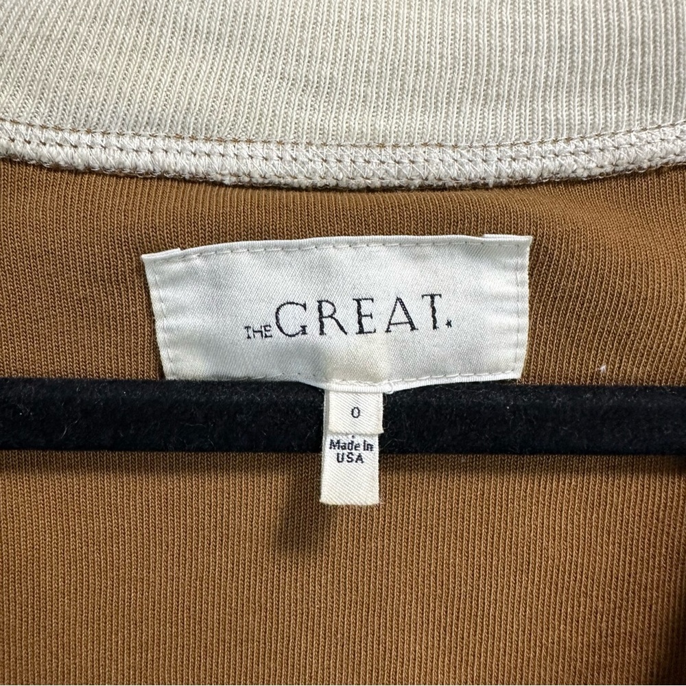 The Great. The Microterry V-Neck Sweatshirt - Picture 4 of 6